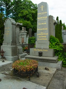 R0011320
