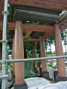 R0011323